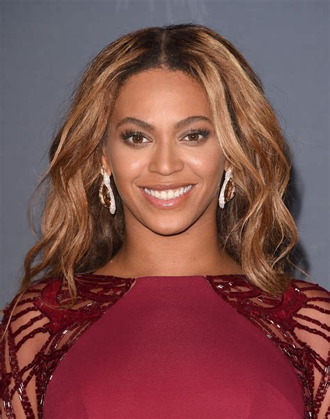 surnom beyonce|Beyoncé — Wikipédia